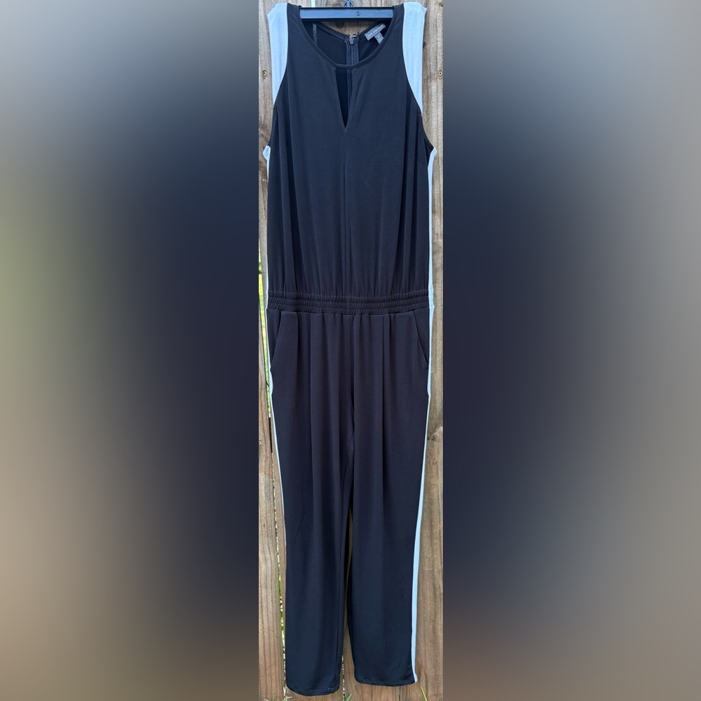 Women’s Medium Black/White Sleeveless Romper